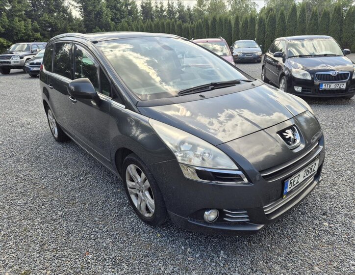 Peugeot 5008 Kombi 1,6 l 115 kw
