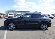 Porsche Cayenne SUV 2,9 l 324 kw