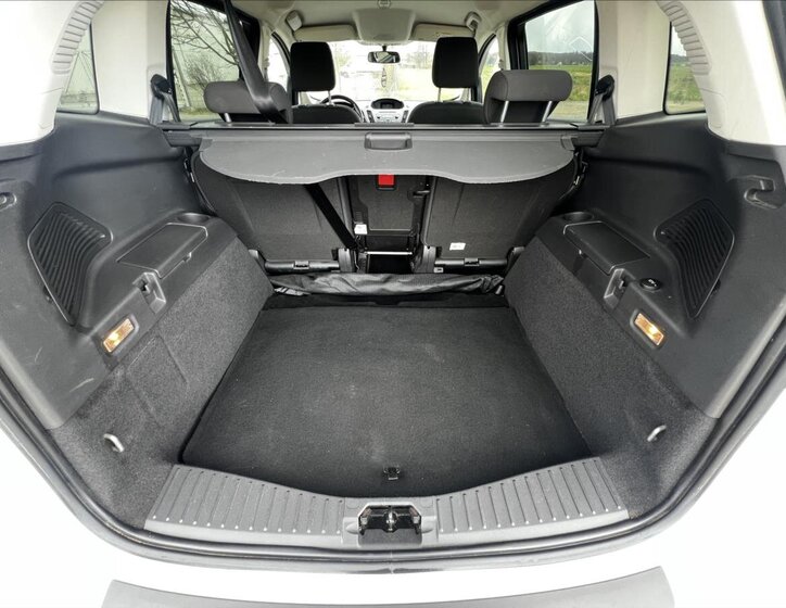 Ford Grand C-MAX Kombi 999,0 74 kw