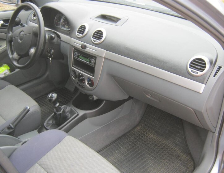 Chevrolet Lacetti Kombi 1,6 l 80 kw