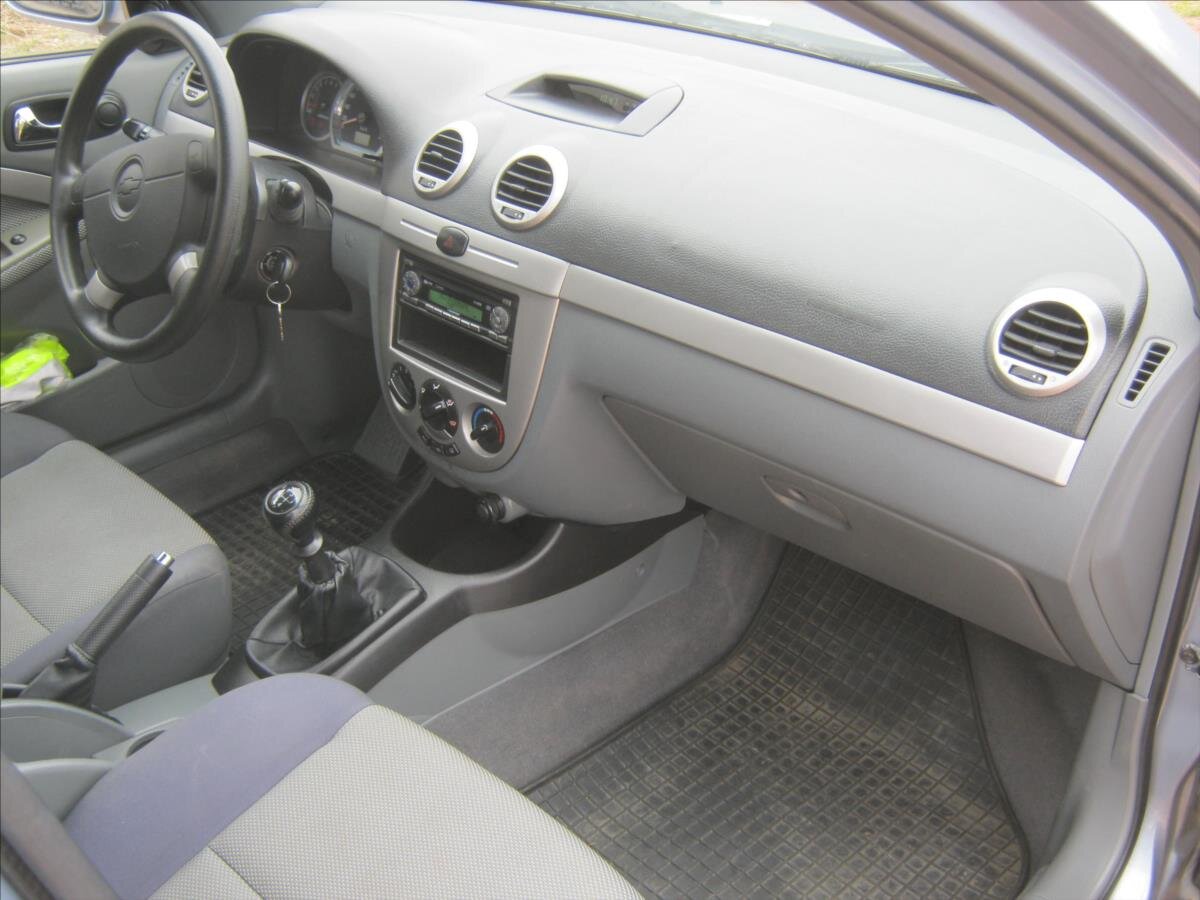 Chevrolet Lacetti Kombi 1,6 l 80 kw