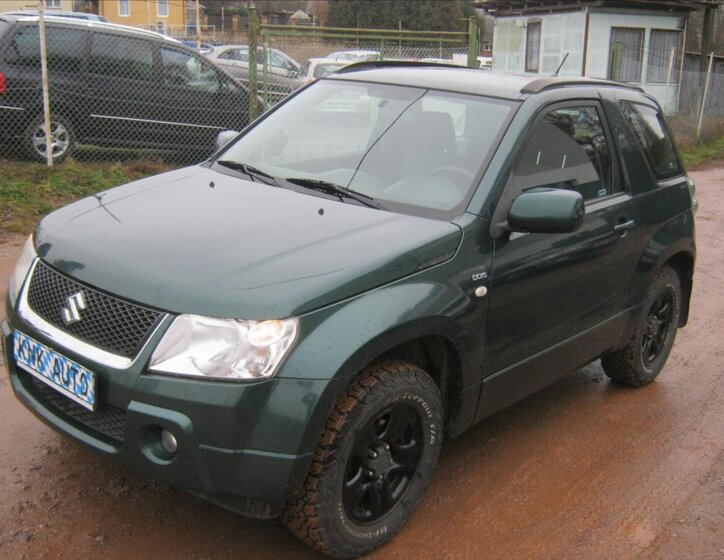 Suzuki Grand Vitara 2