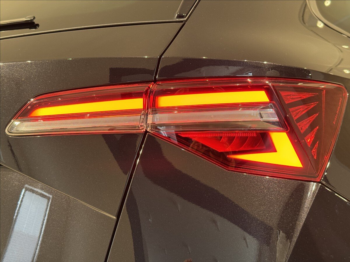 Škoda Karoq SUV / Terénní 2,0 l 85 kw