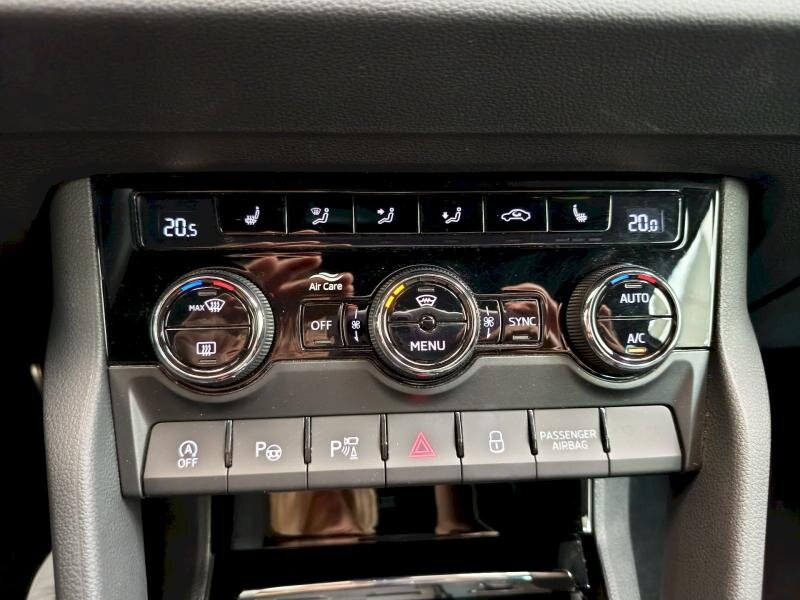 Škoda Karoq SUV / Terénní 1,5 l 110 kw