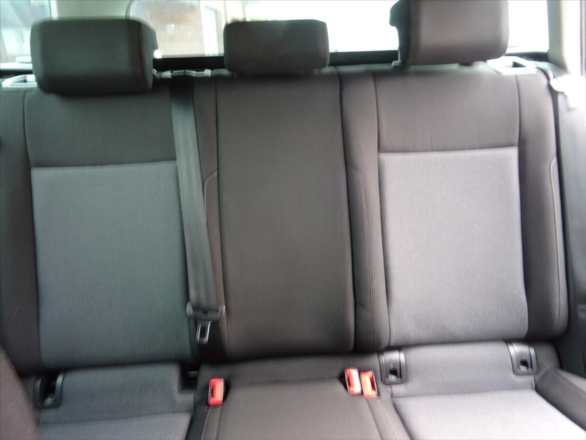 Volkswagen Golf Kombi 1,6 l 81 kw