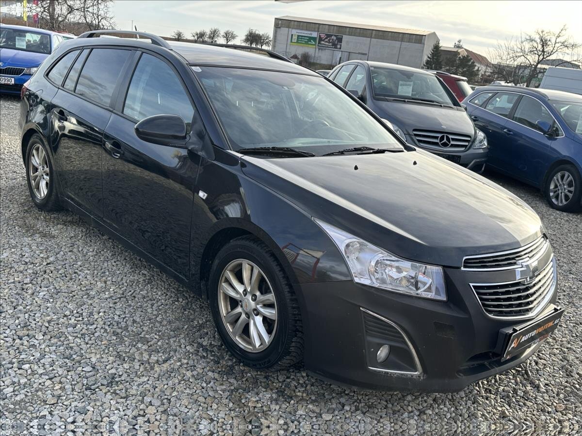 Chevrolet Cruze Kombi 1,7 l 96 kw