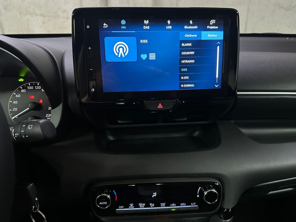 Toyota Yaris Hatchback 1,5 l 85 kw