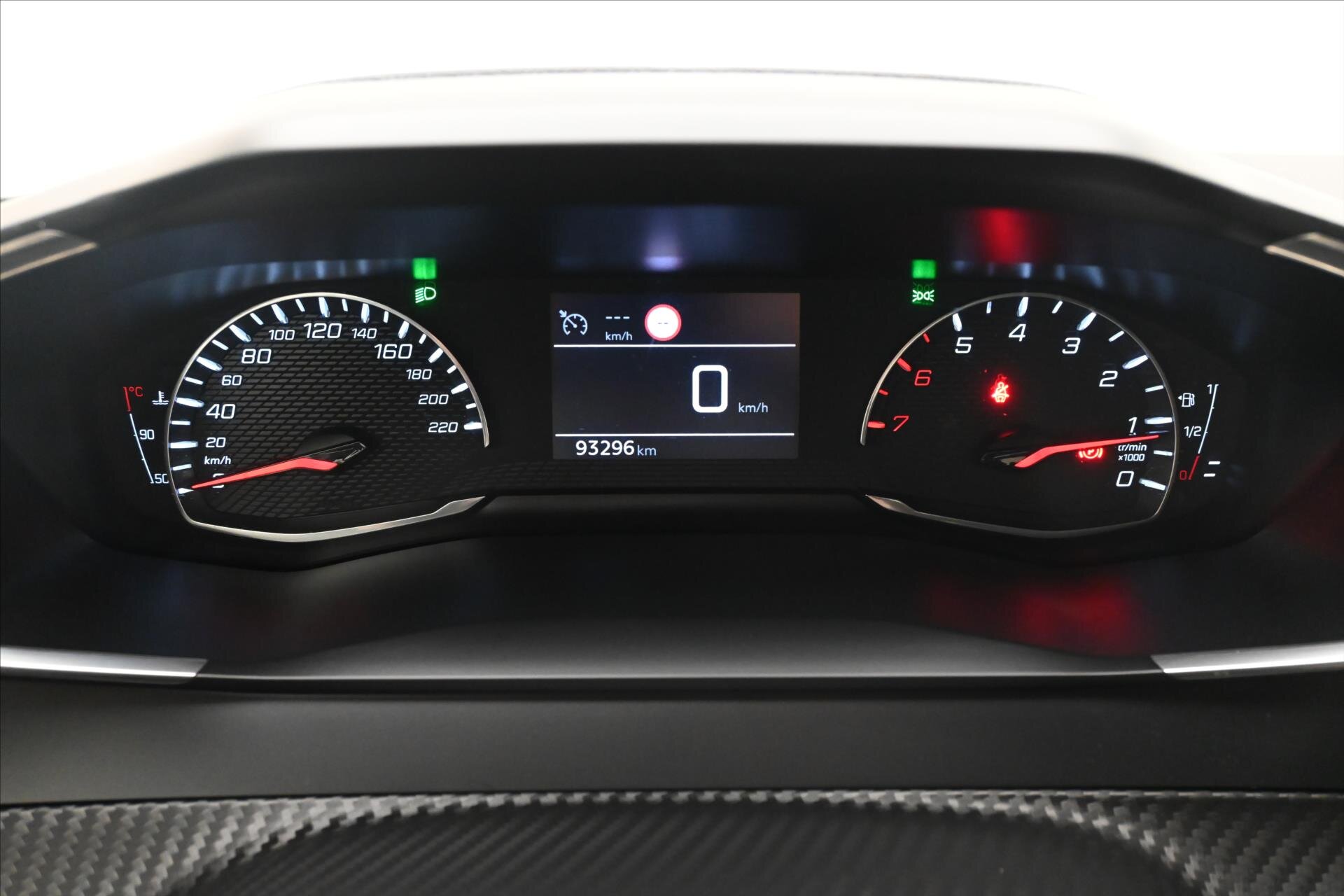 Peugeot 2008 SUV 1,5 l 81 kw