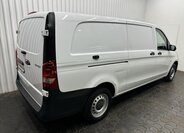 Mercedes-Benz Vito 8
