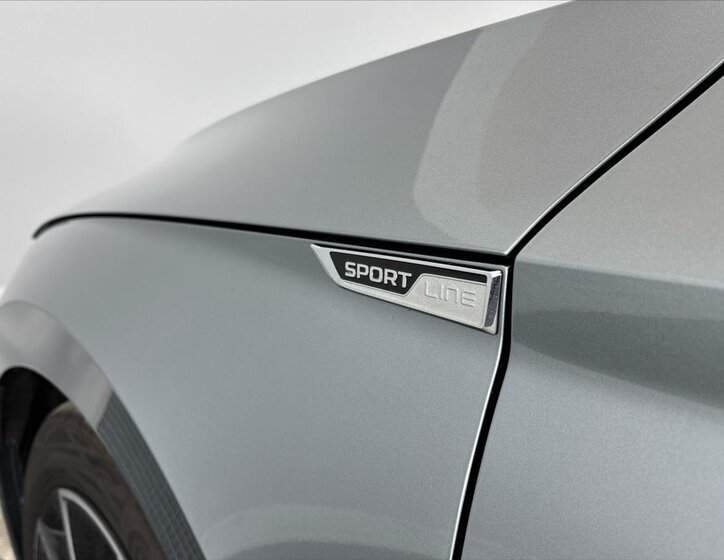 Škoda Superb Liftback 2,0 l 140 kw