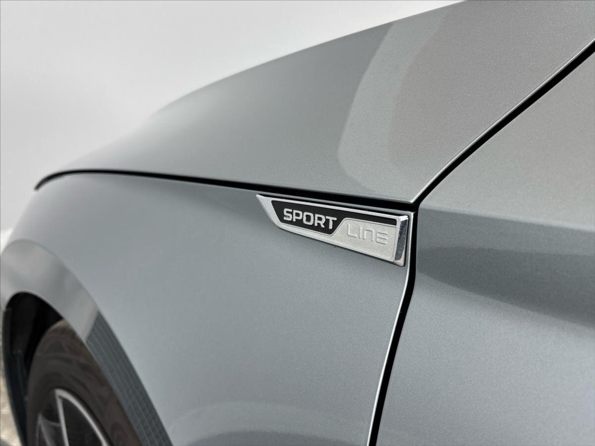 Škoda Superb Liftback 2,0 l 140 kw