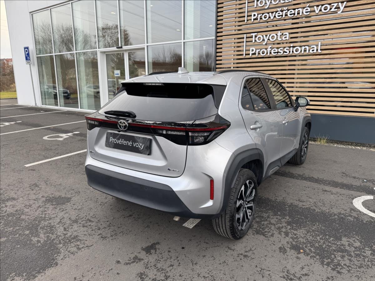 Toyota Yaris Cross Hatchback 1,5 l 68 kw