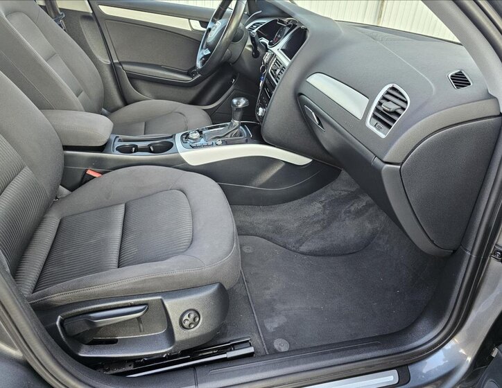 Audi A4 Kombi 2,0 l 110 kw