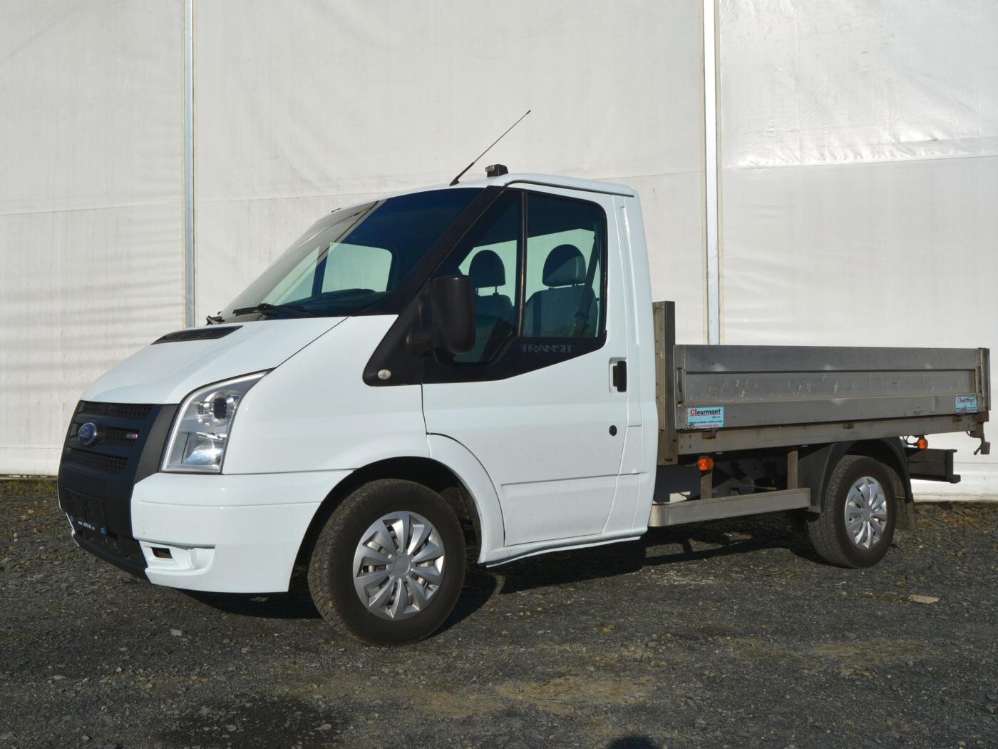 Ford Transit Valník 2,2 l 63 kw