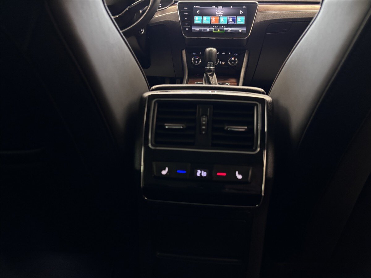 Škoda Superb Kombi 2,0 l 206 kw