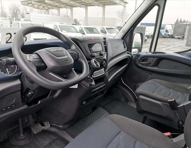 Iveco Daily Skříň 2,3 l 100 kw