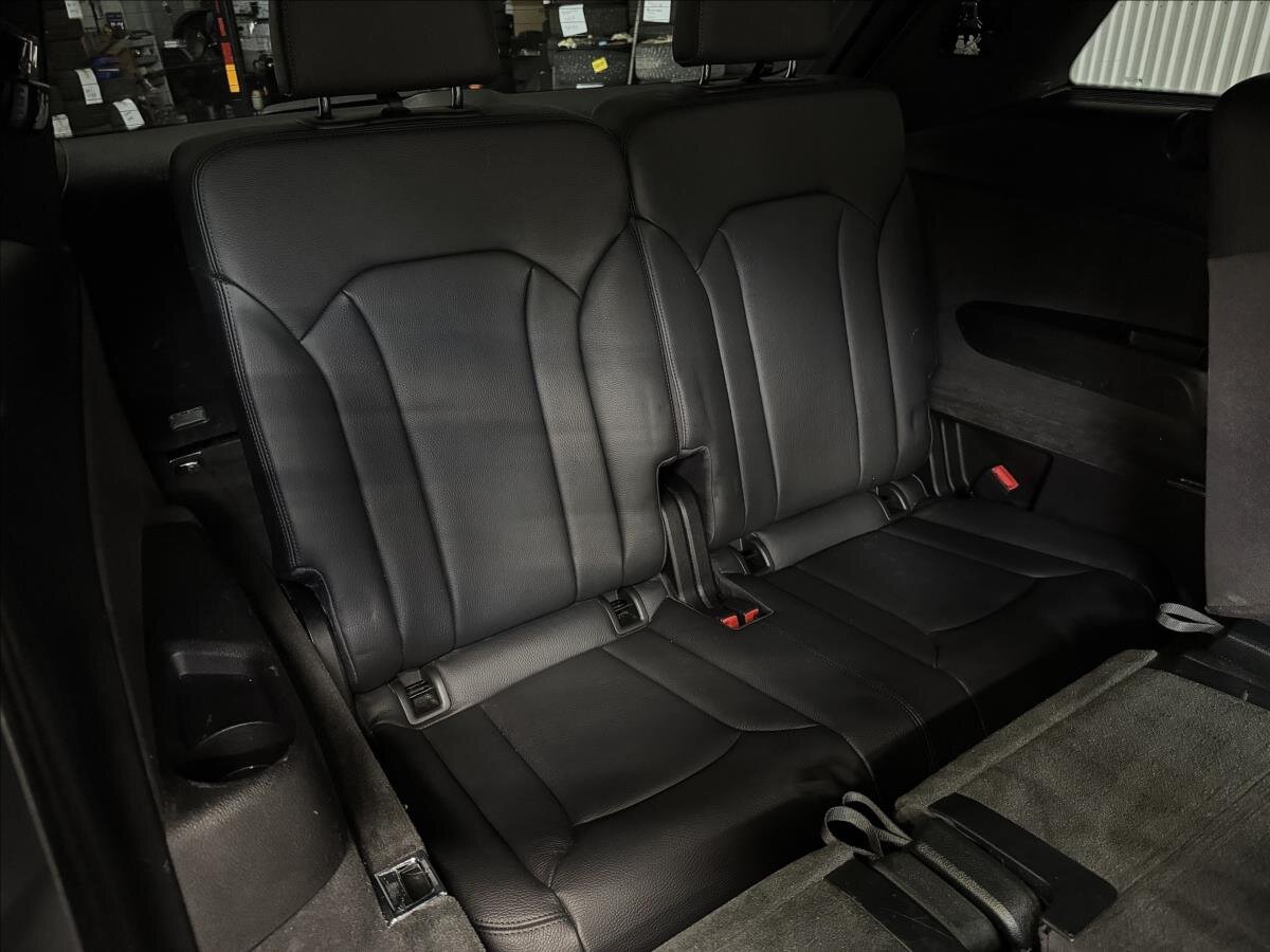 Audi Q7 SUV 3,0 l 160 kw