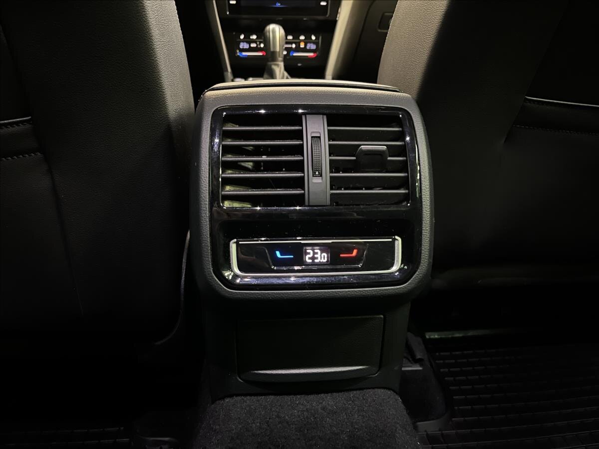 Volkswagen Passat Kombi 2,0 l 110 kw