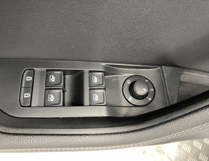 Škoda Superb Kombi 2,0 l 206 kw