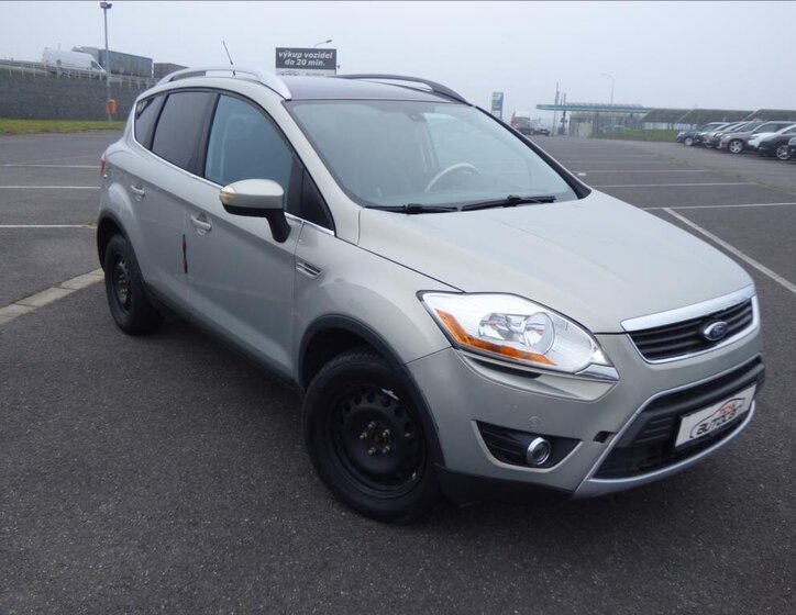 Ford Kuga Kombi 2,0 l 120 kw
