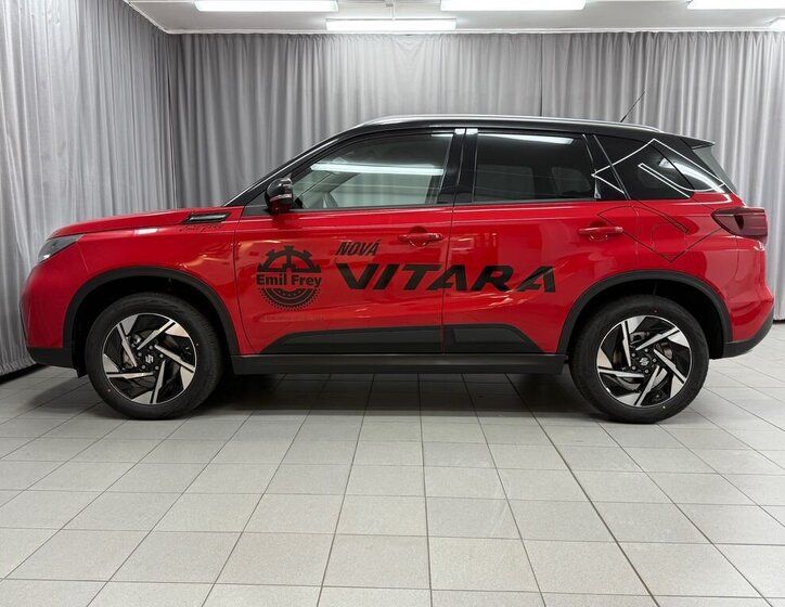 Suzuki Vitara 5