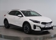 KIA XCeed CUV / Crossover 1,5 l 103 kw