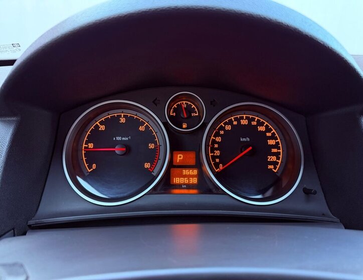 Opel Astra Kombi 1,9 l 88 kw