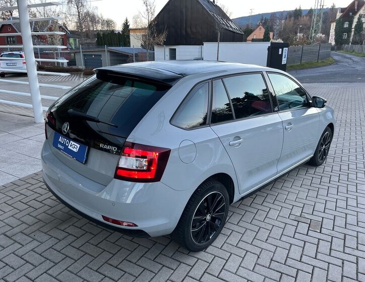 Škoda Rapid 5