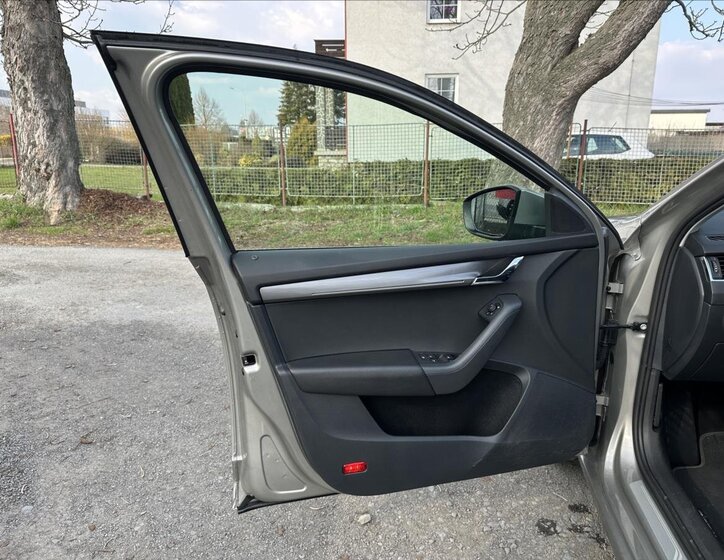 Škoda Octavia Kombi 1,5 l 110 kw