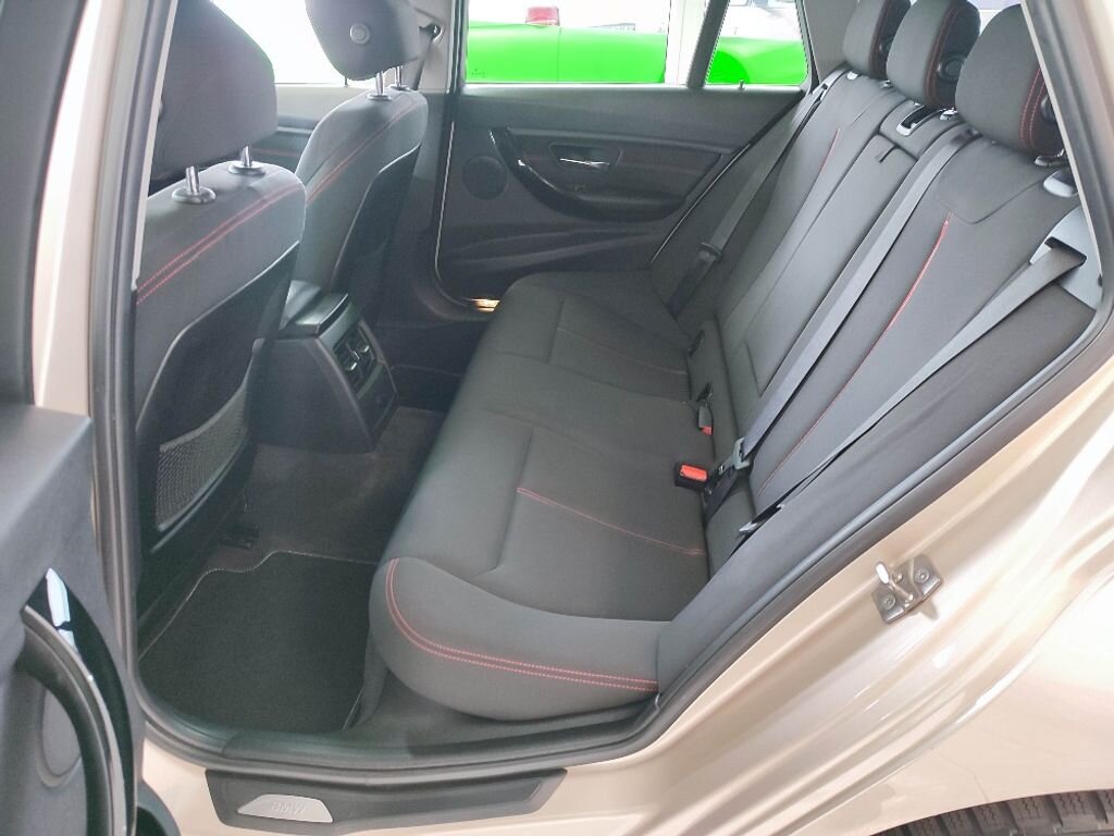 BMW Řada 3 Kombi 2,0 l 135 kw