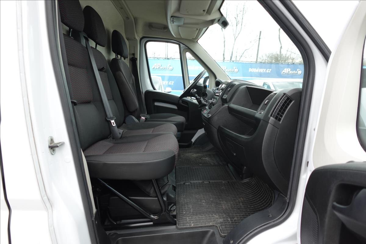 Peugeot Boxer Ostatní 2,2 l 121 kw