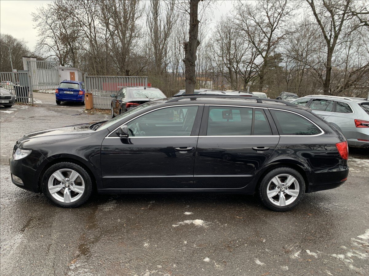Škoda Superb Kombi 1,6 l 77 kw