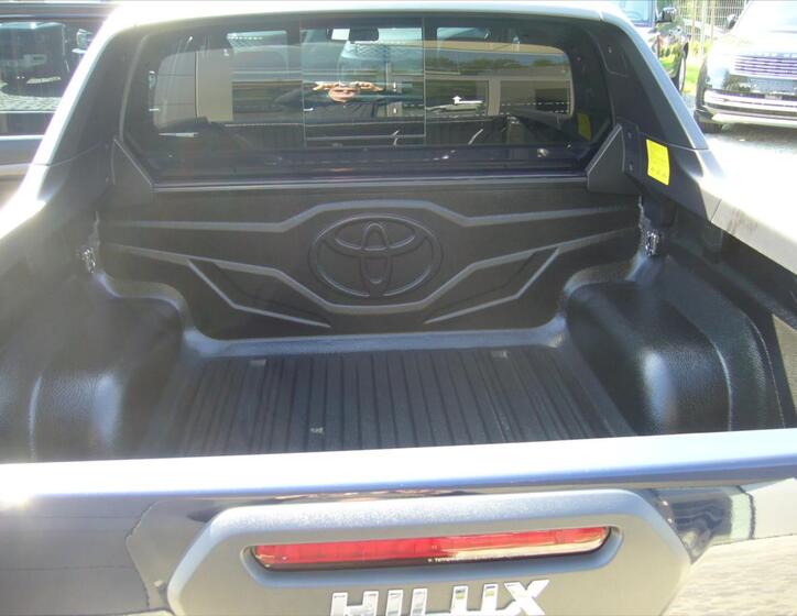 Toyota Hilux Pick-up 4,0 l 170 kw