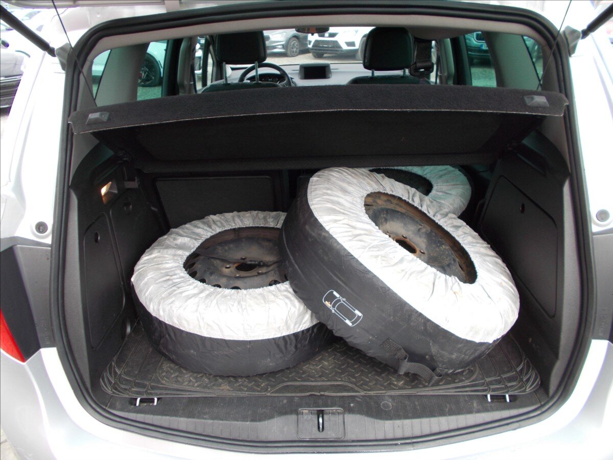 Opel Meriva MPV 1,4 l 88 kw