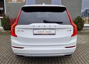 Volvo XC90 9