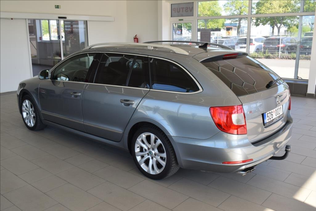 Škoda Superb Kombi 2,0 l 125 kw