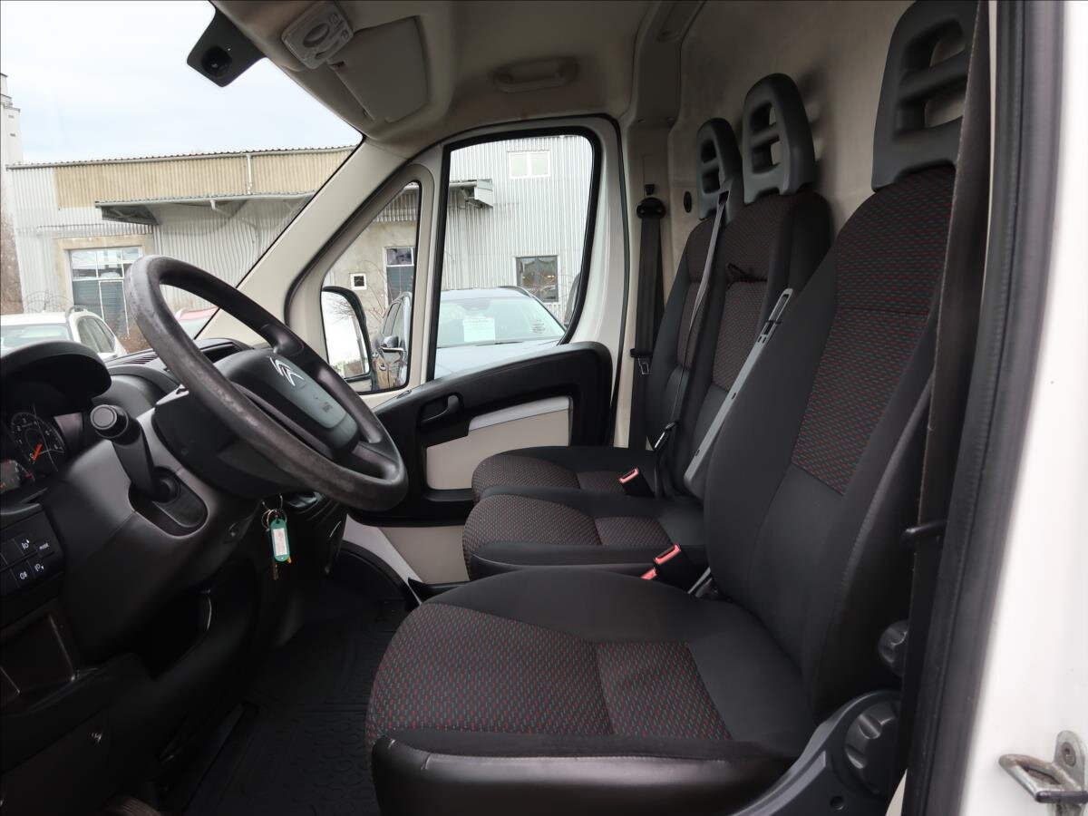 Citroën Jumper Skříň 2,0 l 81 kw