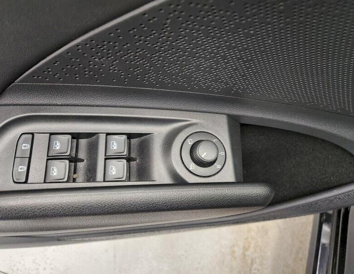 Škoda Enyaq Hatchback 8,2 l 220 kw