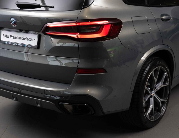 BMW X5 SUV / Terénní 3,0 l 210 kw