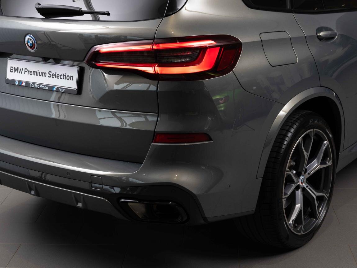 BMW X5 SUV / Terénní 3,0 l 210 kw
