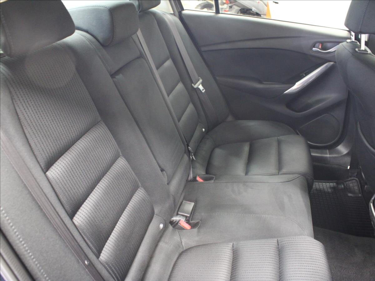 Mazda 6 Sedan 2,0 l 121 kw