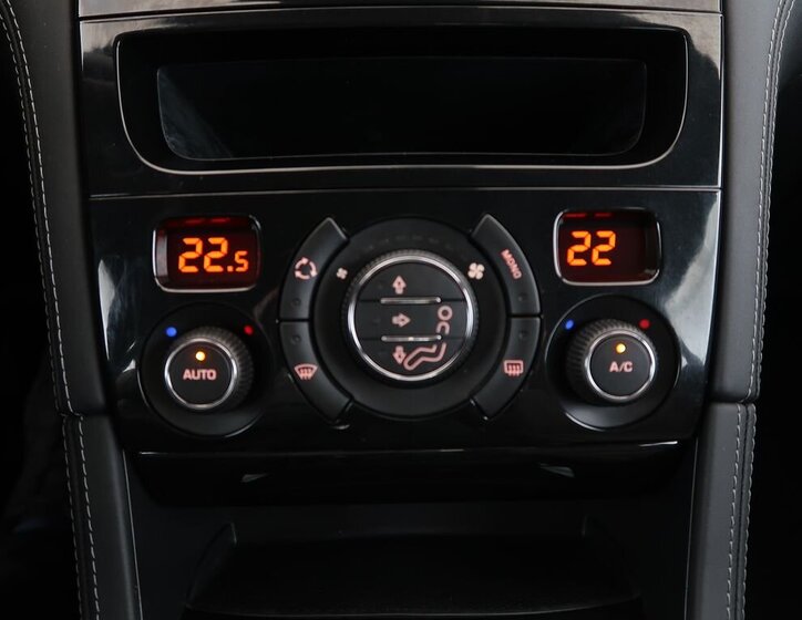 Peugeot RCZ Kupé 1,6 l 147 kw