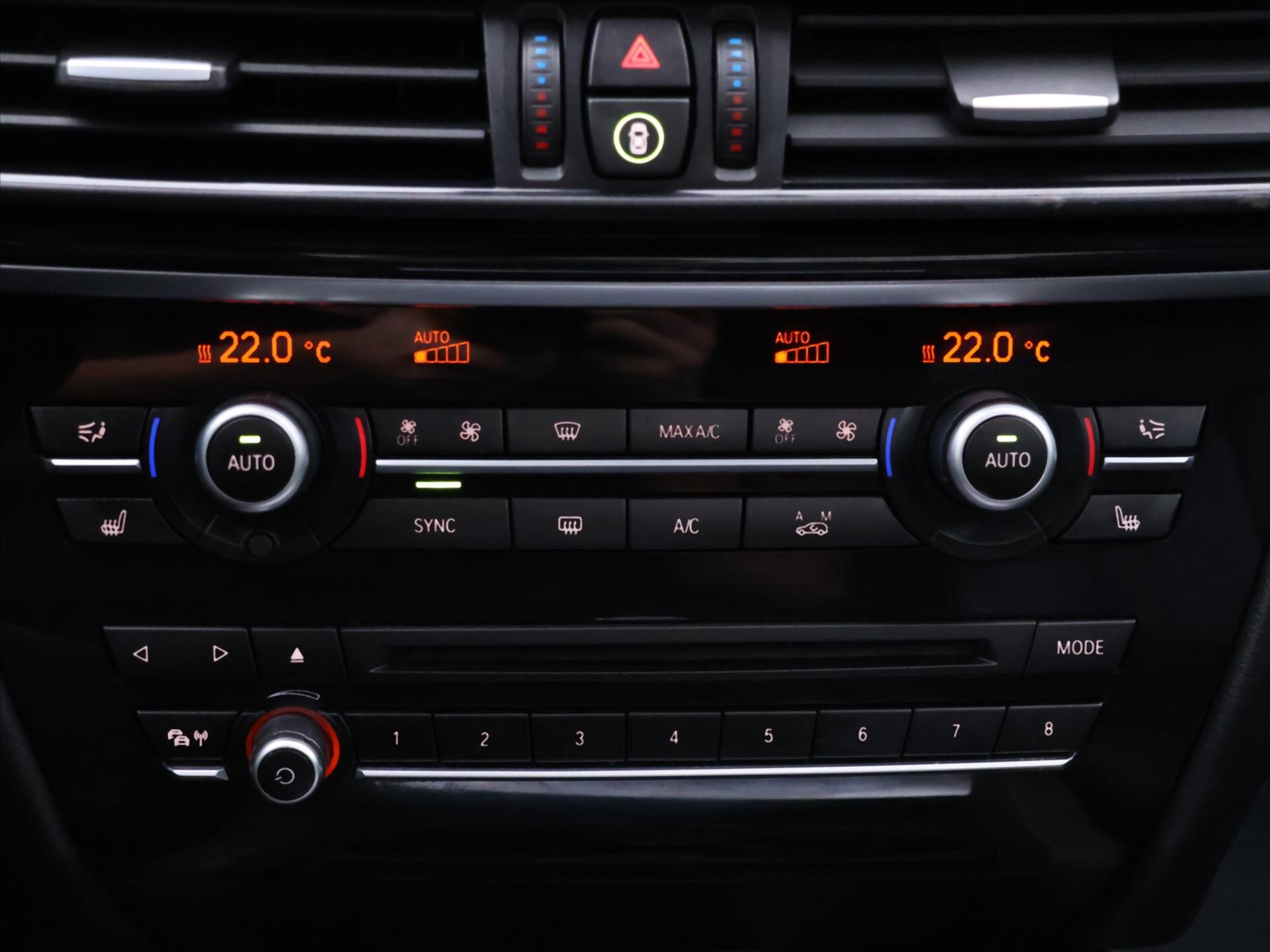 BMW X5 SUV / Terénní 3,0 l 230 kw