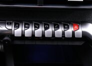 Peugeot 3008 SUV 1,2 l 96 kw