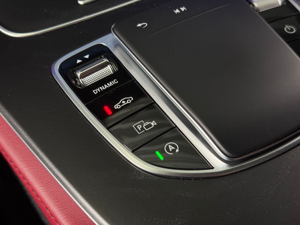 Mercedes-Benz CLS Sedan / Limuzína 2,0 l 195 kw