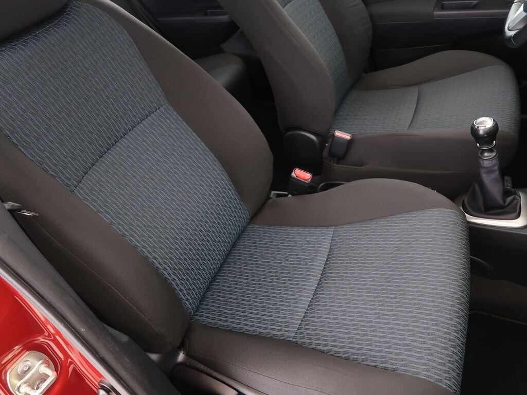 Toyota Yaris Kombi 1,3 l 73 kw