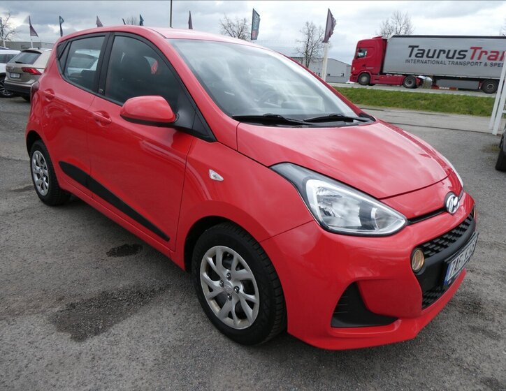 Hyundai i10 Hatchback 998,0 49 kw