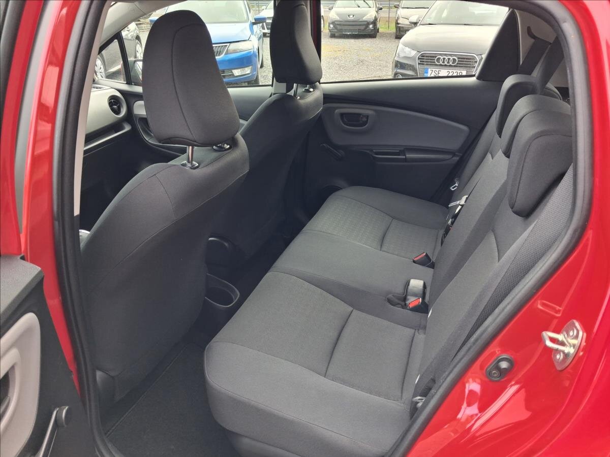 Toyota Yaris Kombi 1,5 l 54 kw