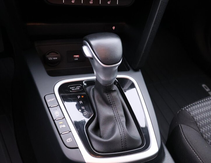 KIA Ceed Kombi 1,5 l 117 kw