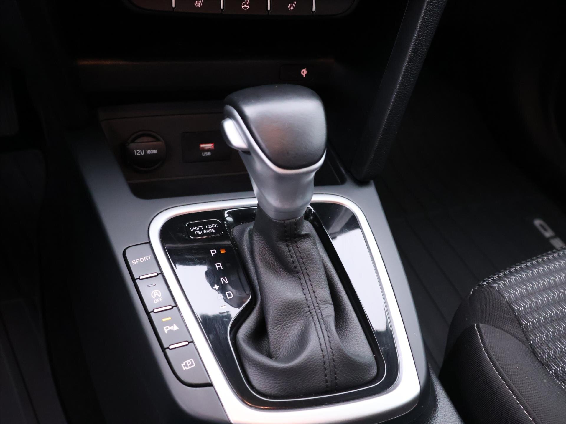 KIA Ceed Kombi 1,5 l 117 kw